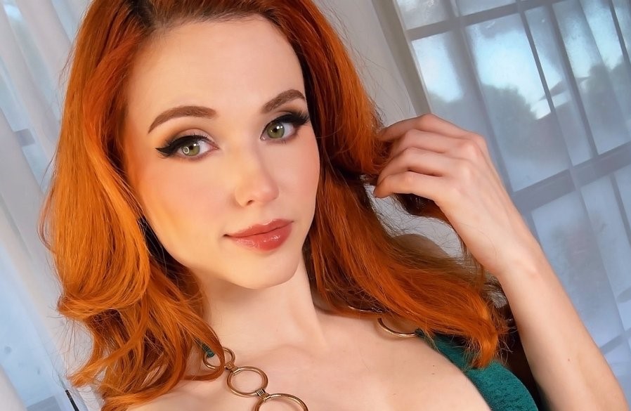 danushka nuwan hettige recommends amouranth nudes uncensored pic