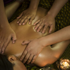 agniswar mukherjee recommends Asian Four Hands Massage