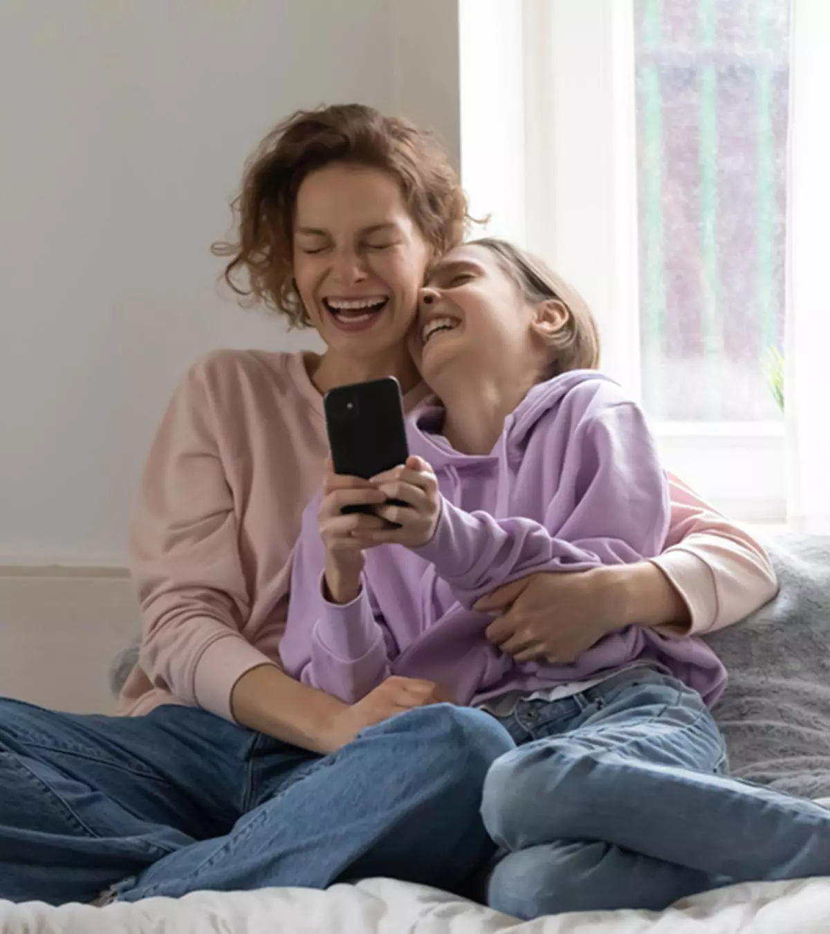 Mom Teaches Daughter How To Suck milf cops