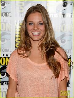 abizar kothari recommends tracy spiridakos naked pic