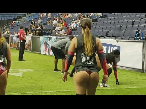 ali velasquez recommends legends football league nude pic