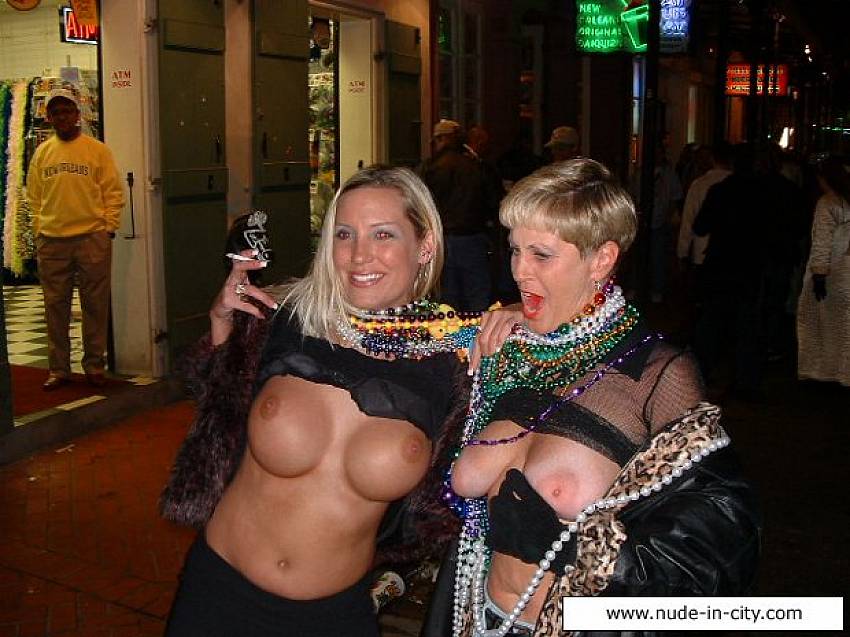 bob keogh add flashing tits mardi gras photo