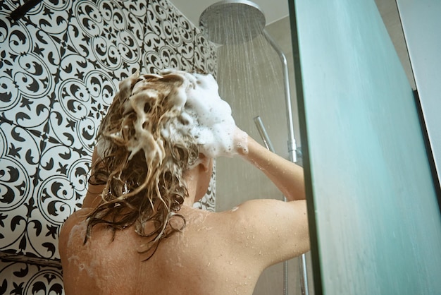 charlotte toomey recommends naked chicks in shower pic