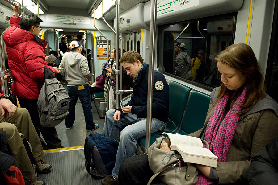 carl dutton recommends Upskirts On Trains