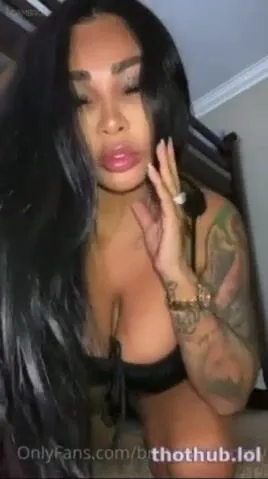 brittanya razavi mastubating