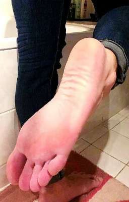 danny ta recommends Forced Lesbian Foot Worship