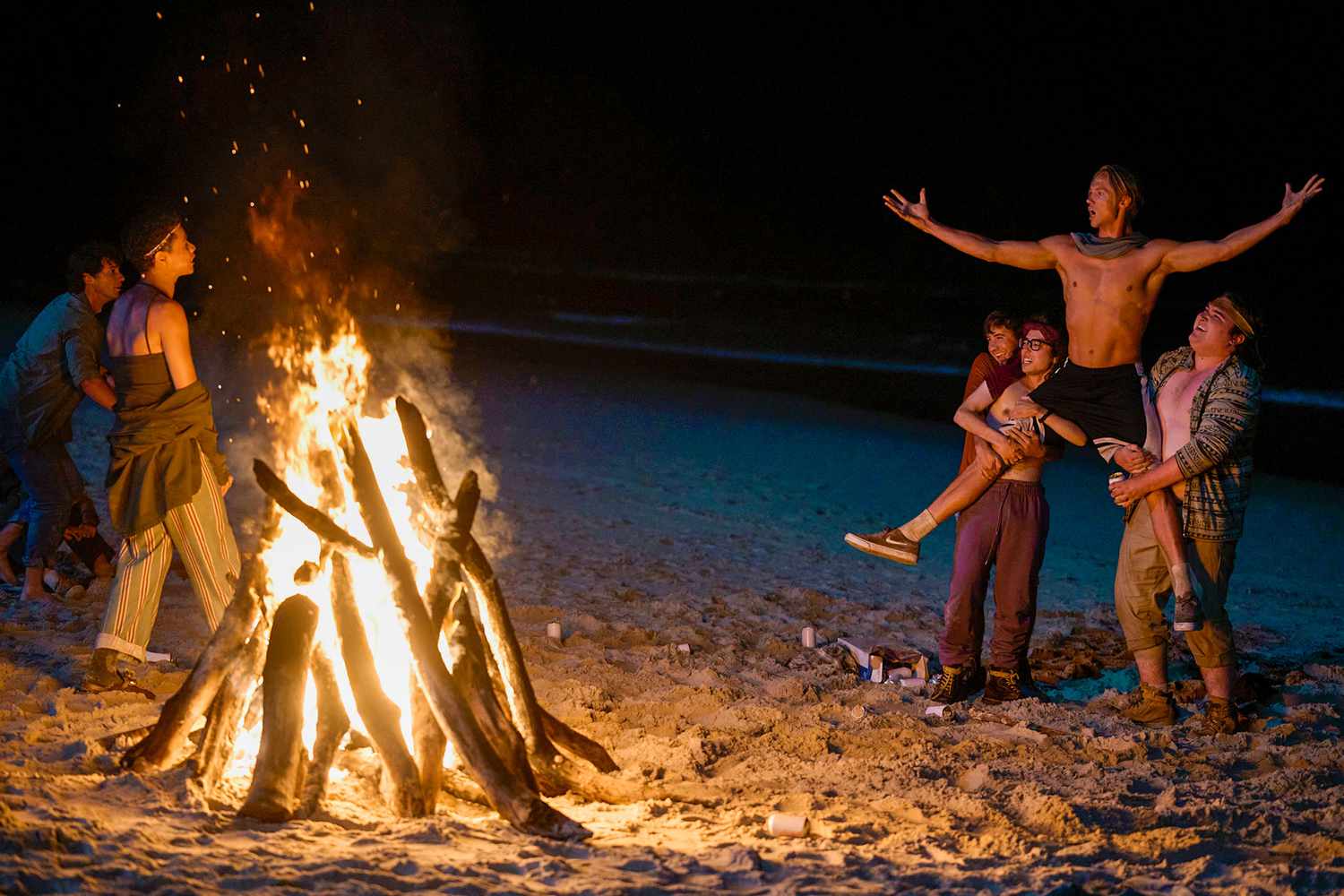 chris markham share pantsed on beach photos