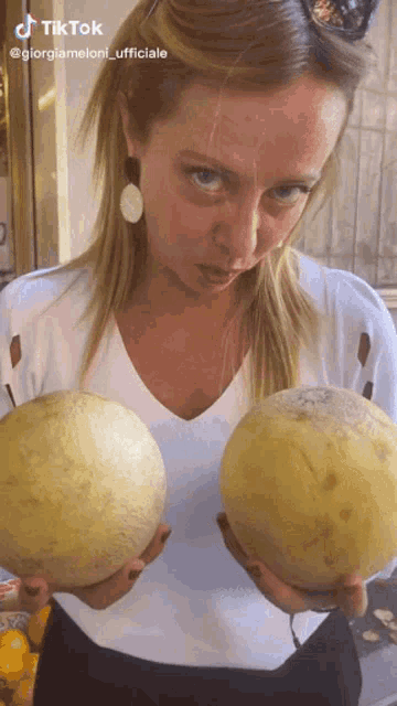 christan richards recommends Bigboobs Melons