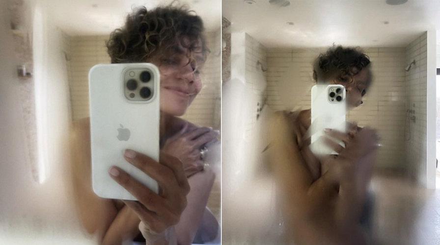 bonnie mcgee recommends halle berry nude pics pic