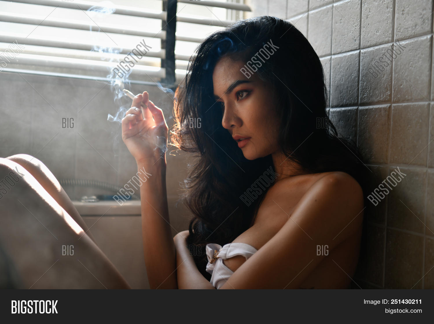 dave mantel share erotic smoking photos