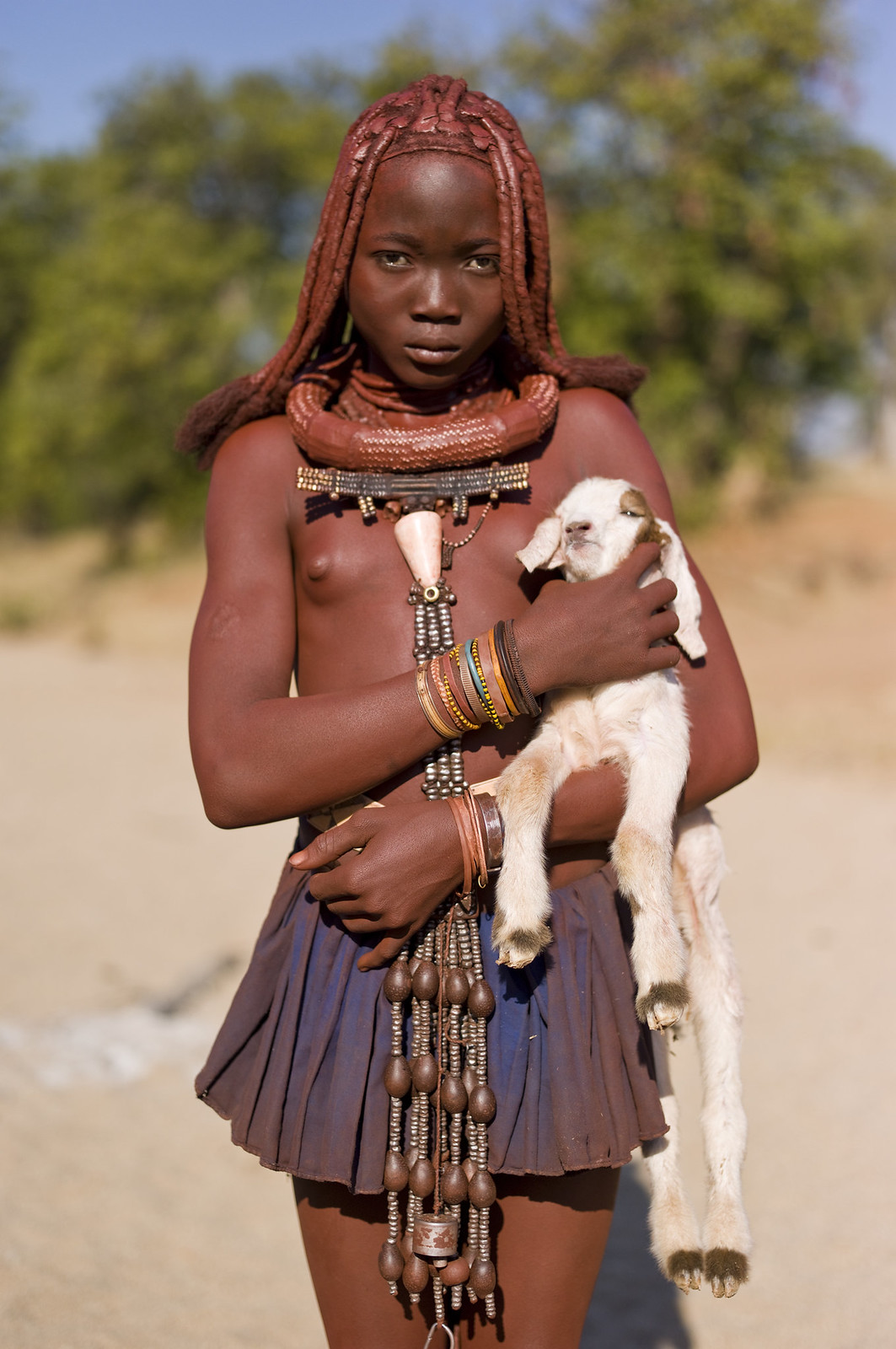 african naked tribe women