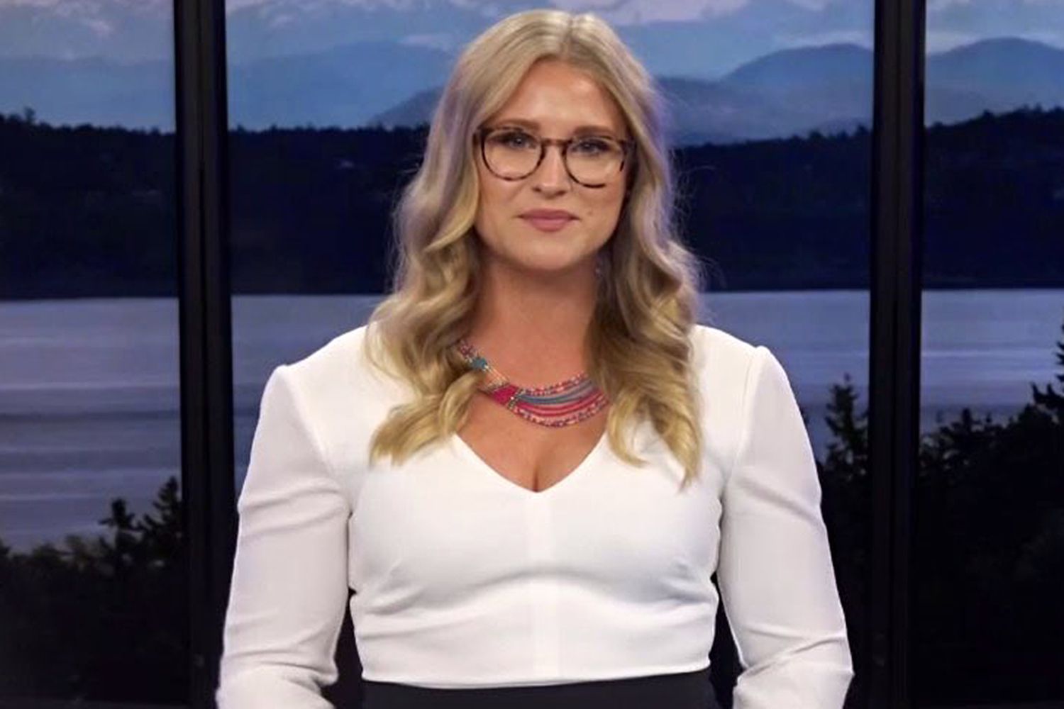 alan caruana recommends news anchors with big tits pic