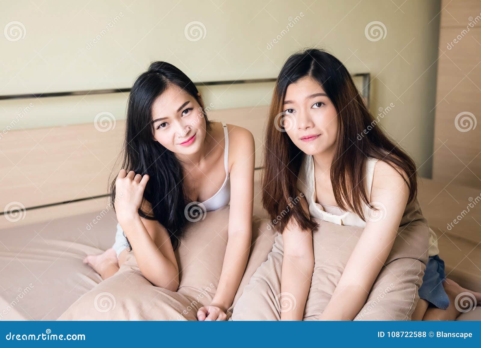 lesbian cam teens