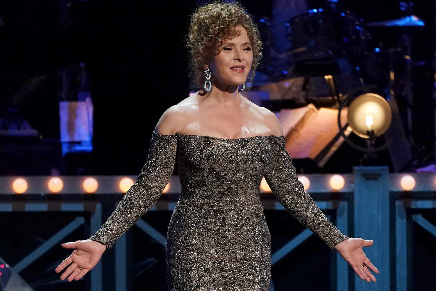 deb sherwood recommends bernadette peters hot pic