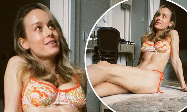 doris butts add photo brie larson thong