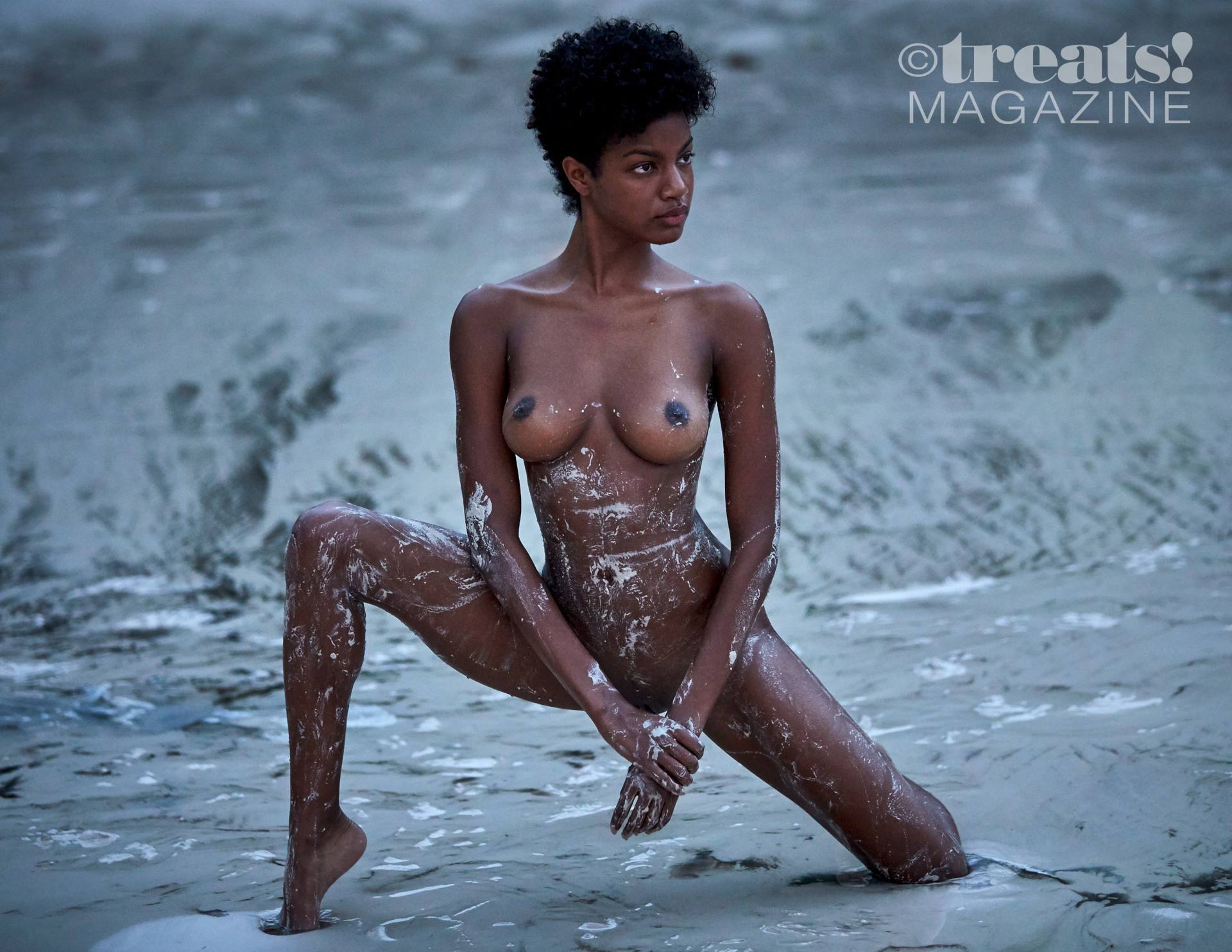 che lance recommends Ebonee Davis Nude