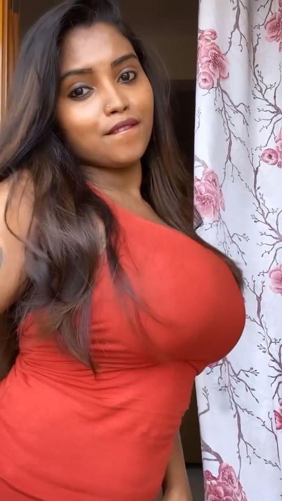 annette pina recommends bouncing tits dancing pic