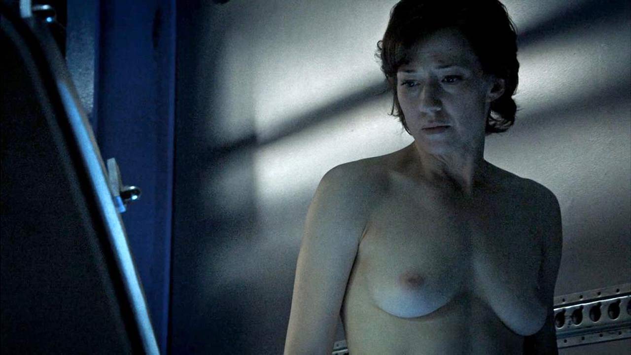 adeoti ibrahim recommends Carrie Coon Naked