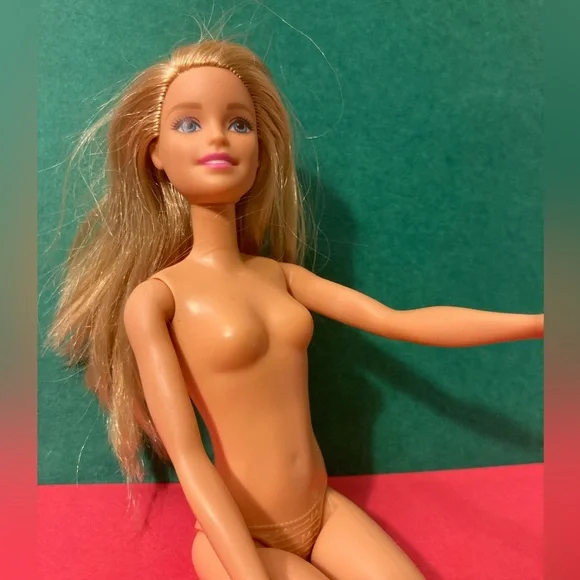 Strawberry Blonde Barbie Doll spanish sex