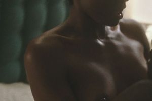 emayatzy corinealdi naked