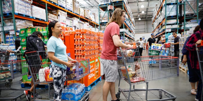 carolyn dierickx recommends Flashing In Grocery Store