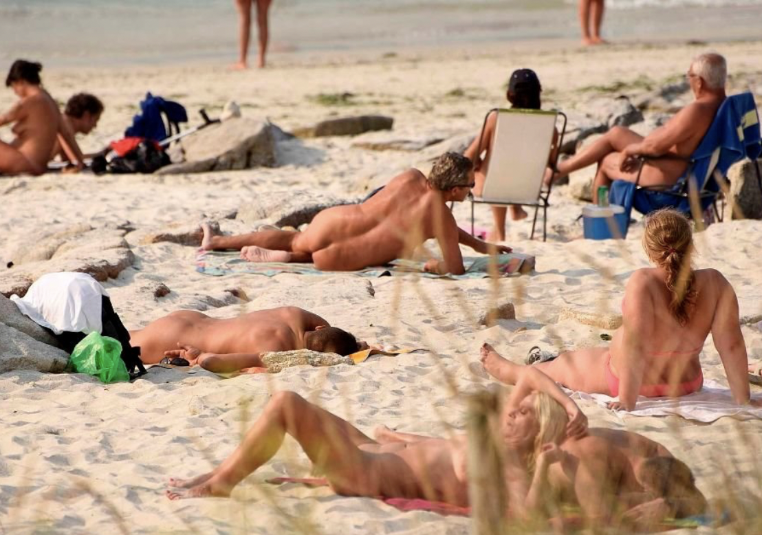 darren appleyard recommends haulover beach nudes pic