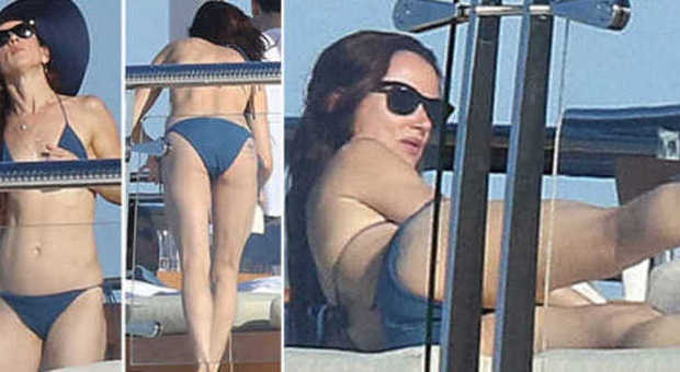 crystal staley recommends juliette lewis bikini pic