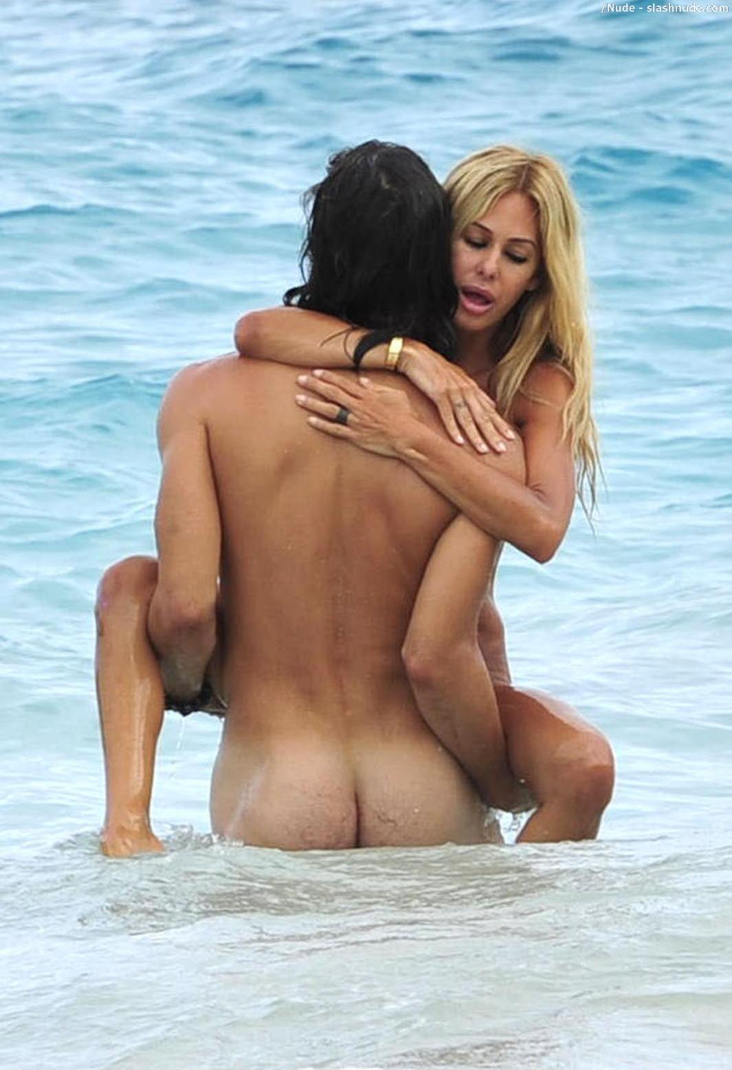 avi sodhi recommends naked shauna sand pic