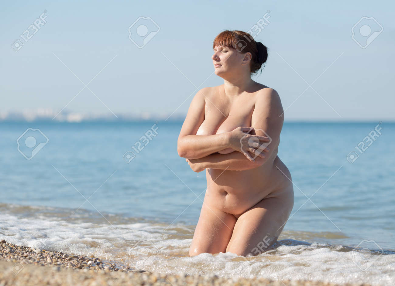 overweight naked women